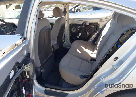 2019 Hyundai Elantra Se из США, поврежденный, VIN KMHD74LF2KU861577